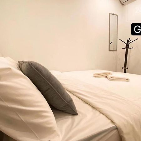 24 Kimberley Hotel George Town Værelse billede