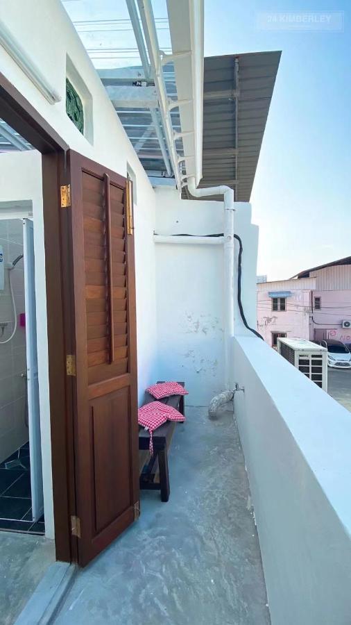 24 Kimberley Hotel George Town Eksteriør billede