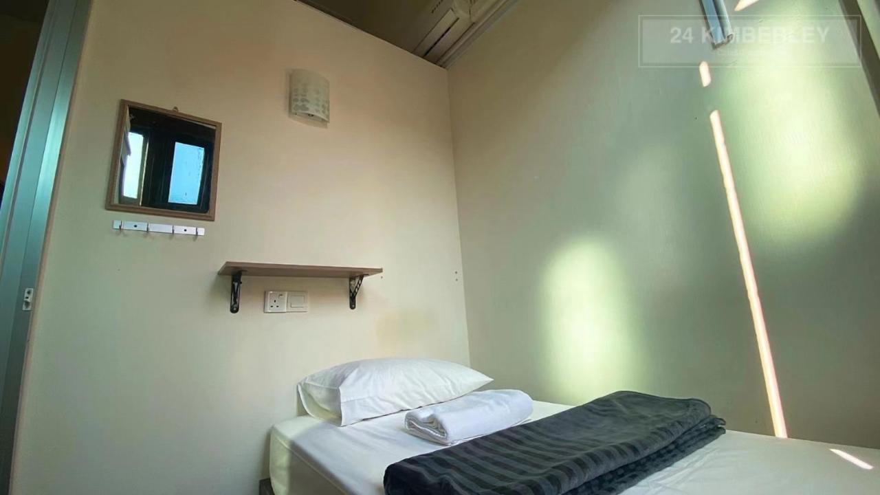 24 Kimberley Hotel George Town Værelse billede