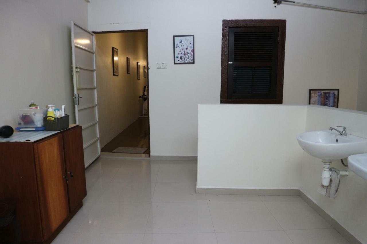 24 Kimberley Hotel George Town Eksteriør billede